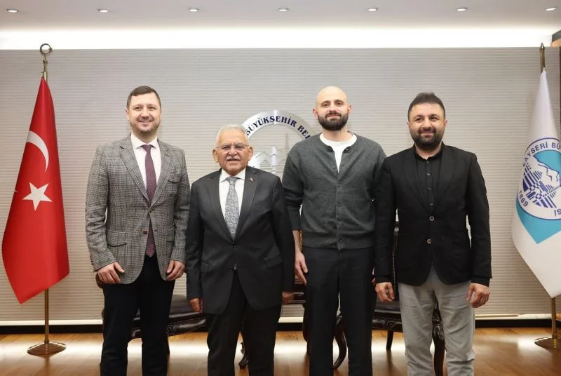 Karavan Ekibi Kayseri'de Büyükşehir Belediyesi ve İhracatçı Şirketlerle Buluştu